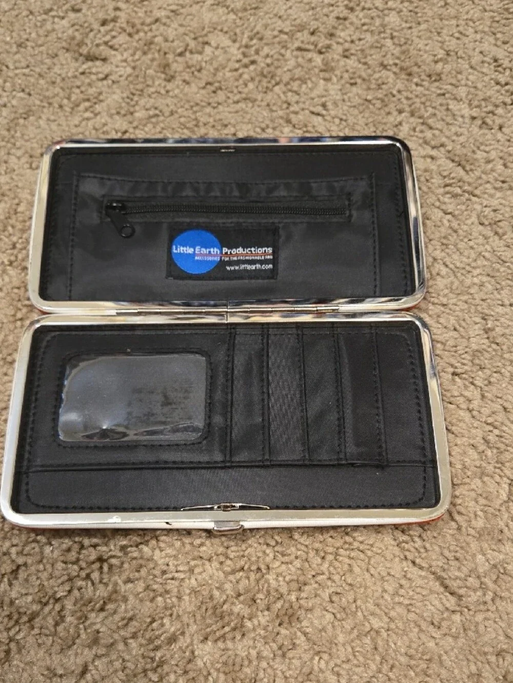 Kansas City Chiefs Red Wallet with Team Arrowhead Logo